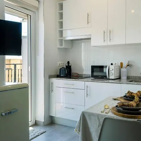 Pink Vistalegre - Winter By The Sea Daire