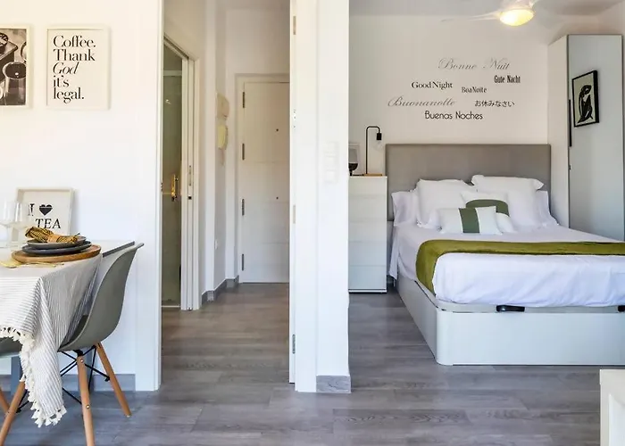 Pink Vistalegre Apartment